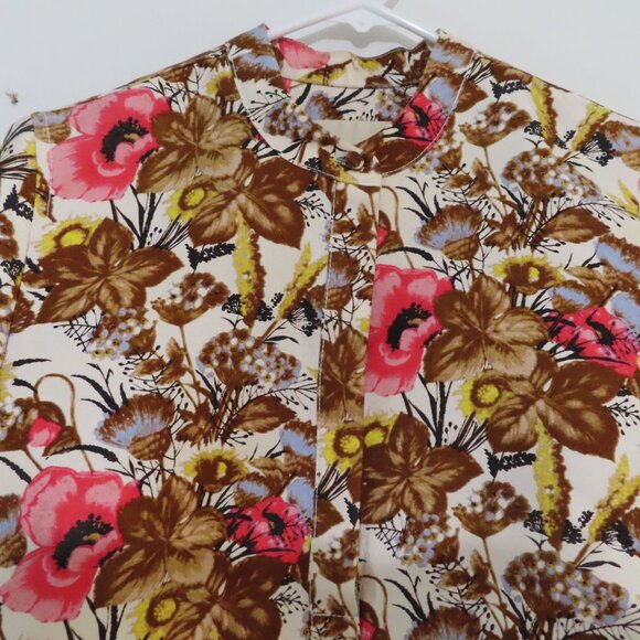 J.Crew Collection Top in Antique Rose Print Size 2 - Picture 5 of 8
